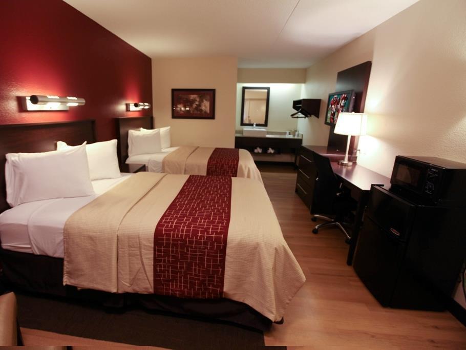 Red Roof Inn Plus+ Pittsburgh South - Airport Exterior foto